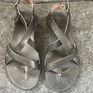 Olukai Women’s Black ‘Upena Sandal